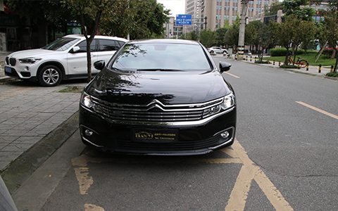 雪鐵龍C6車燈改裝升級(jí)