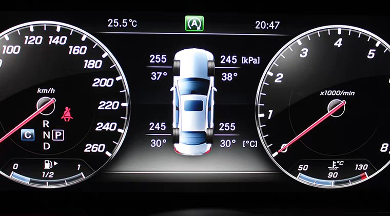 成都蔚一豪車匯 胎壓監(jiān)測(cè)改裝升級(jí)