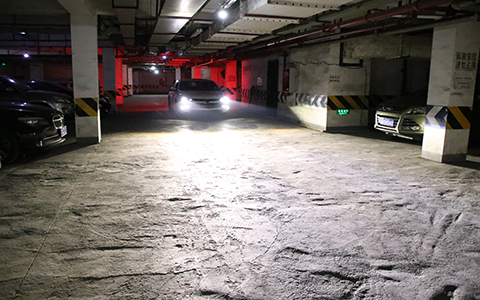 成都天一車(chē)燈雪佛蘭邁銳寶車(chē)燈升級(jí)米石LED雙光透鏡效果展示