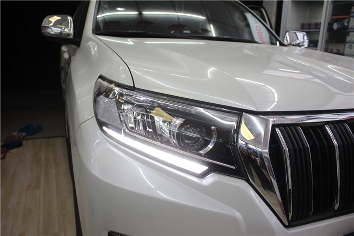 成都天一車燈18款普拉多車燈改裝升級(jí)