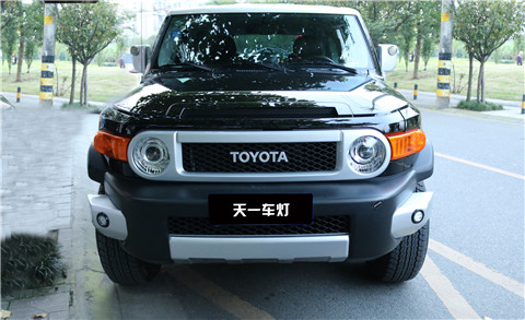 豐田FJ車燈改裝LED雙光透鏡大燈效果展示
