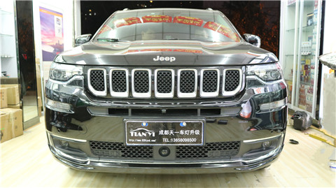 成都天一車(chē)燈jeep大指揮官車(chē)燈改裝