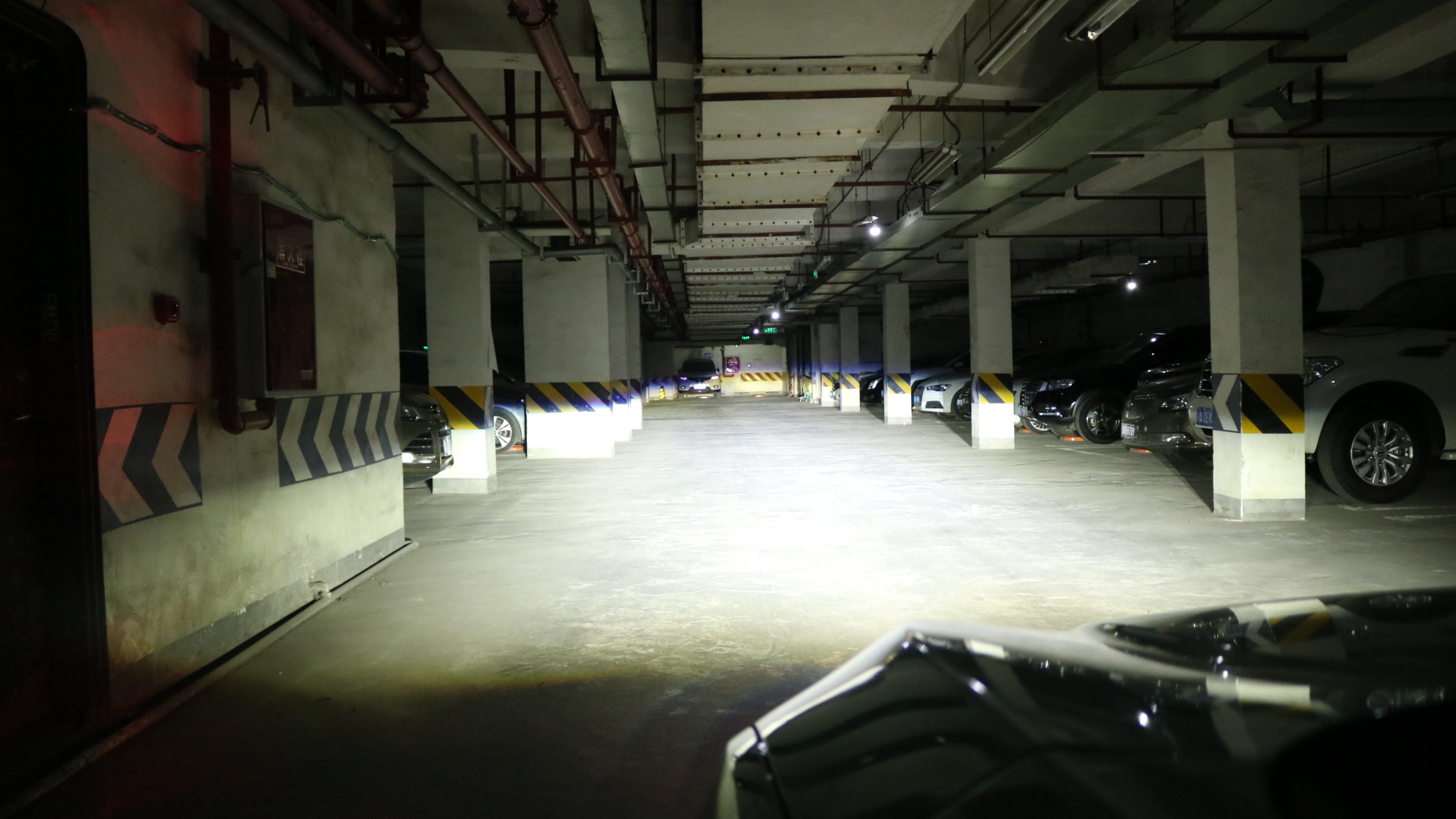 思域車燈改裝四透鏡遠(yuǎn)近光效果實(shí)拍