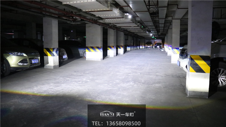 夜鋒激光大燈近光效果實(shí)拍