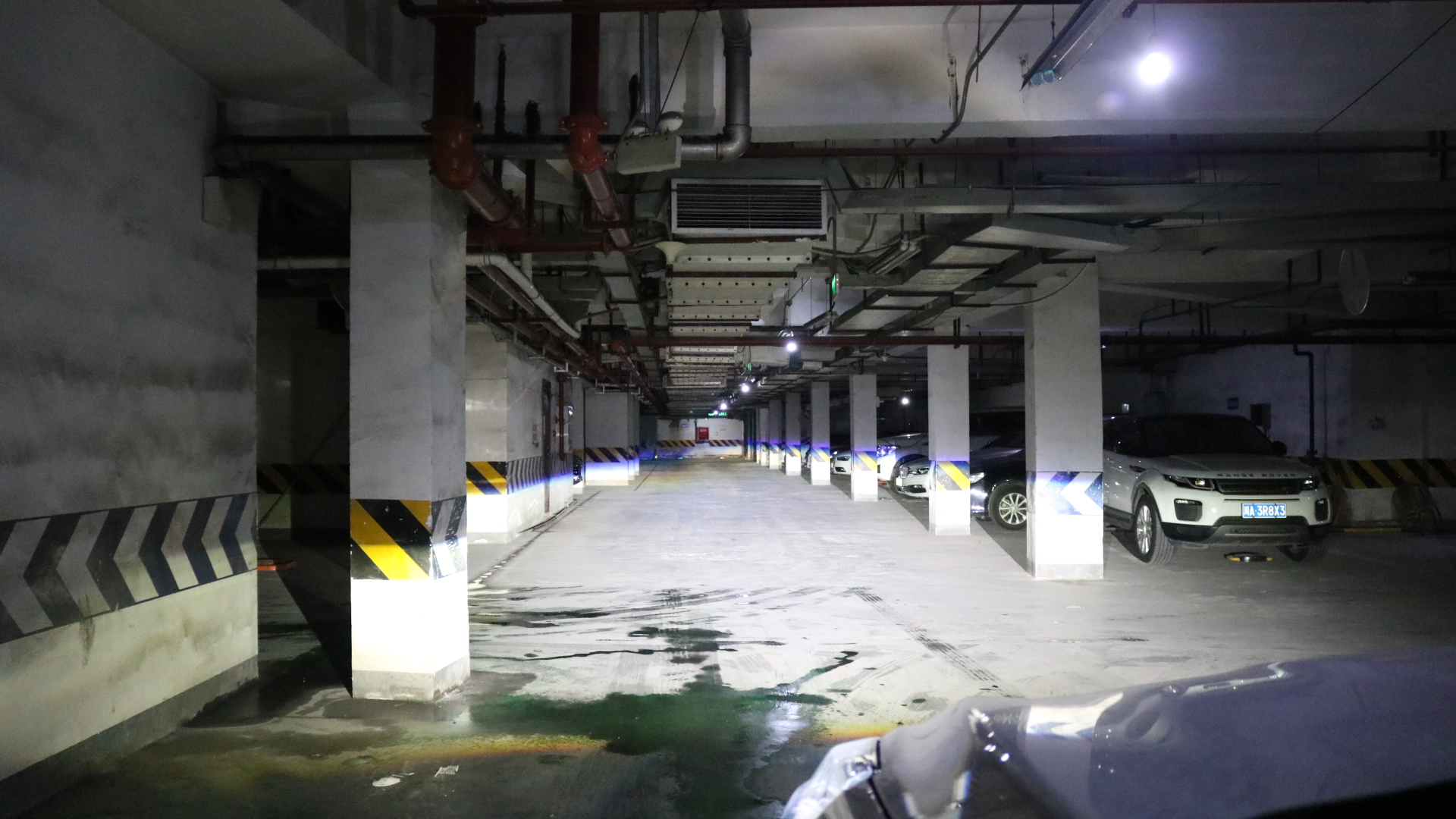 遠近光燈光效果